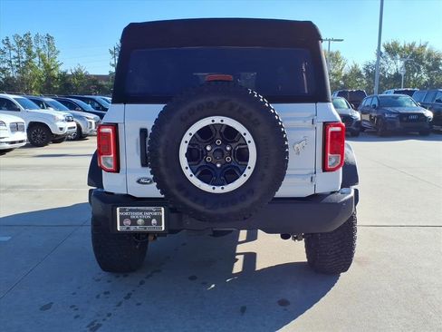 Used 2024 Ford Bronco Big Bend w/ Sasquatch Package image 8