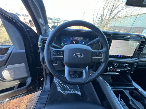 New 2025 Ford F350 Lariat w/ Lariat Ultimate Package image 16