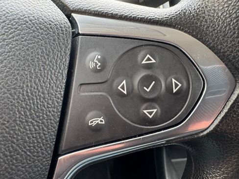 Used 2020 Chevrolet Traverse LS AWD/4WD image 16