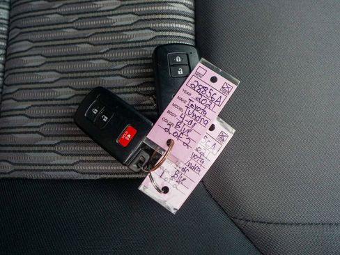 Used 2021 Toyota Tundra SR5 image 35