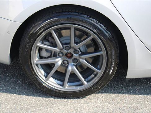 Used 2018 Tesla Model 3 RWD image 7