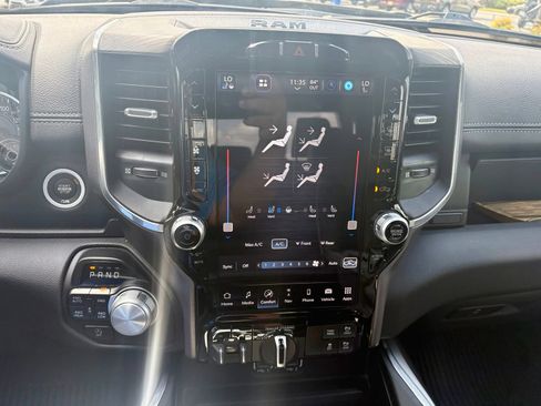 Used 2023 RAM 1500 Laramie AWD/4WD image 14