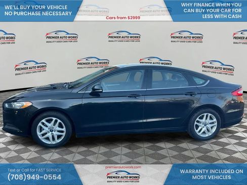 Used 2014 Ford Fusion SE image 9