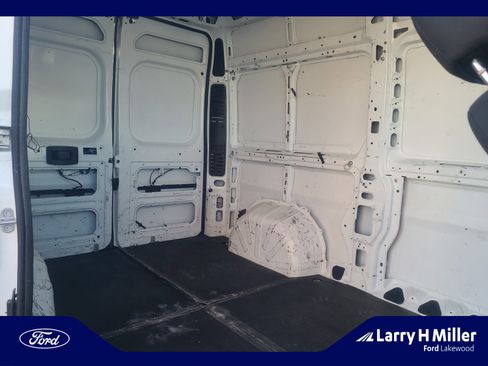 Used 2018 RAM ProMaster 2500 image 17