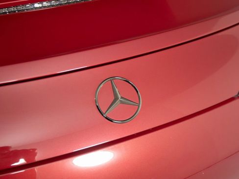 Used 2022 Mercedes-Benz SL 63 AMG 4MATIC image 46