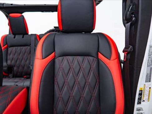 Used 2026 Jeep Wrangler Unlimited Sport image 24