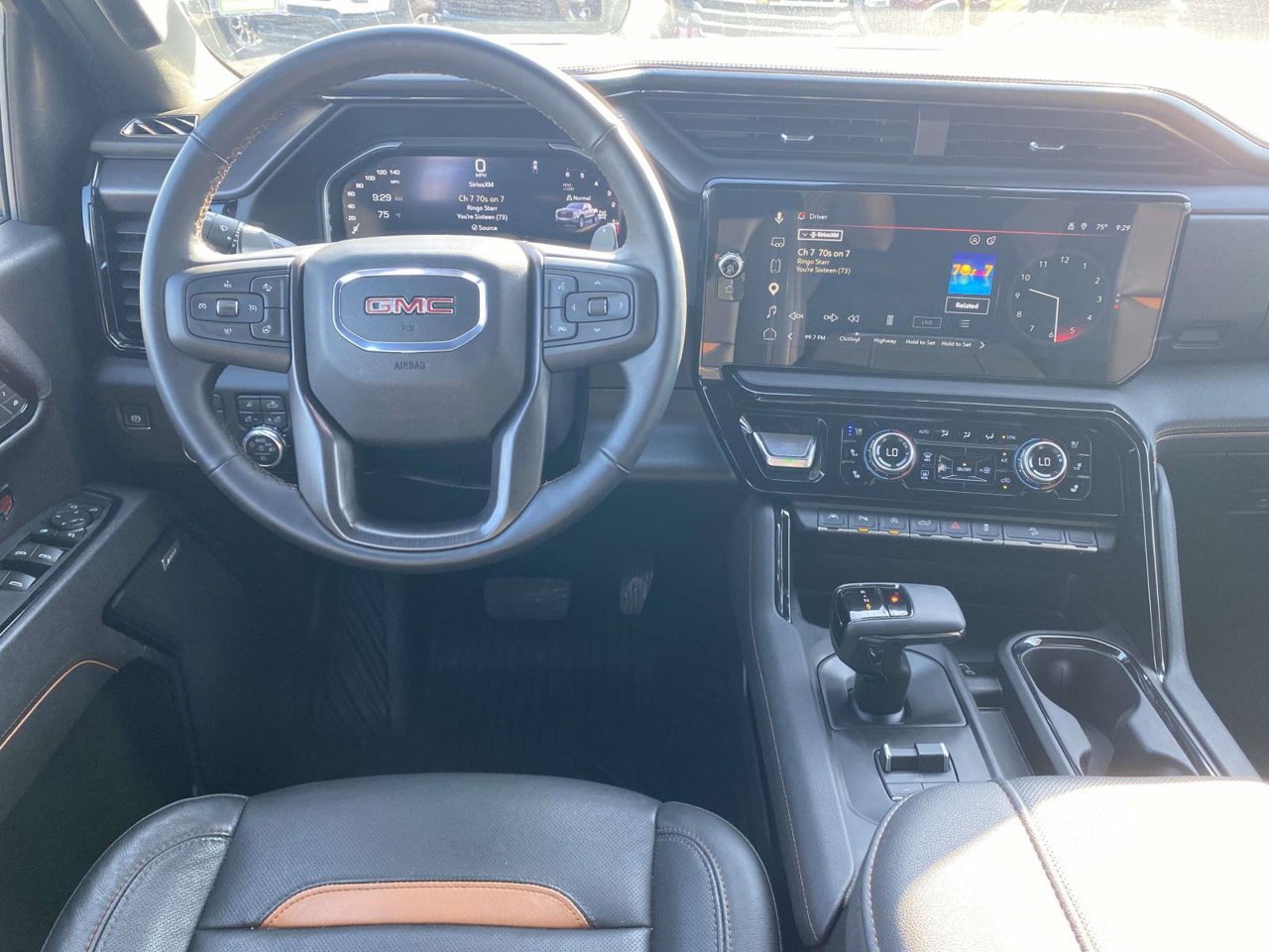 Used 2026 GMC Sierra 1500 AT4 w/ Technology Package AWD/4WD image 20