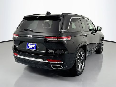 Used 2022 Jeep Grand Cherokee Overland w/ Adv Protech Group III AWD/4WD image 5