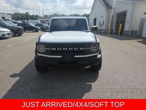 Used 2022 Ford Bronco 4-Door AWD/4WD image 8