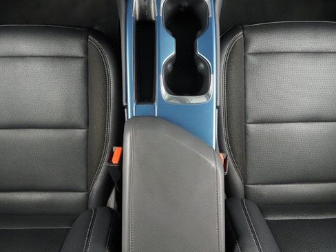Used 2024 Chevrolet Equinox EV FWD LT w/ 2LT image 24