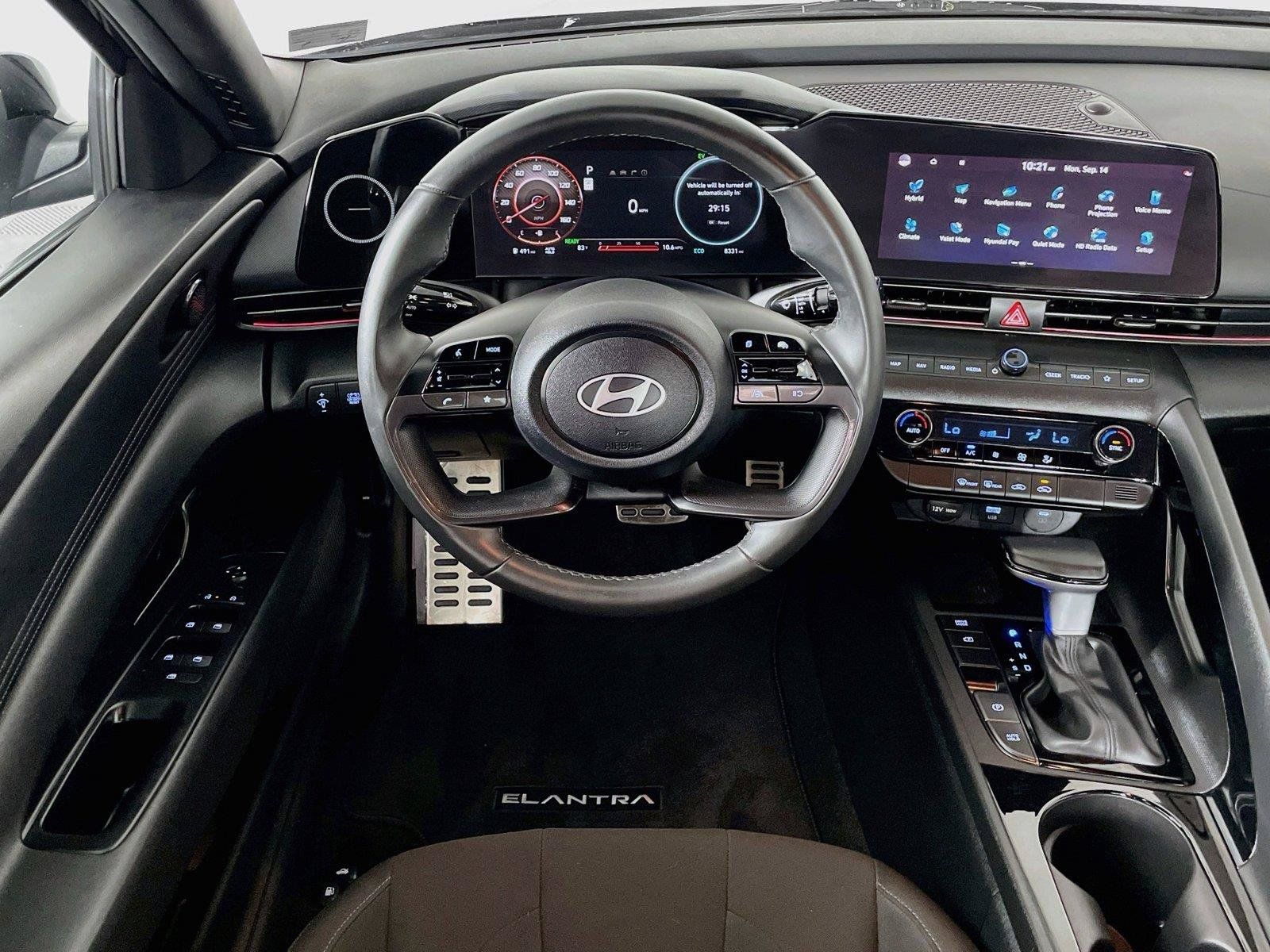 Certified 2025 Hyundai Elantra SEL FWD image 25