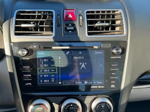 Used 2018 Subaru Forester 2.5i Limited image 7