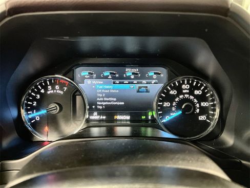 Used 2017 Ford F150 Platinum w/ Equipment Group 701A Luxury image 16