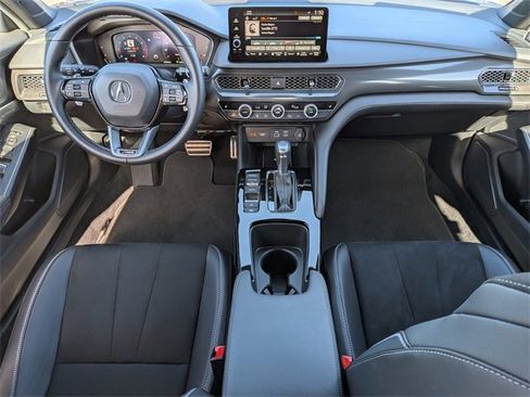Used 2025 Acura Integra A-Spec image 17