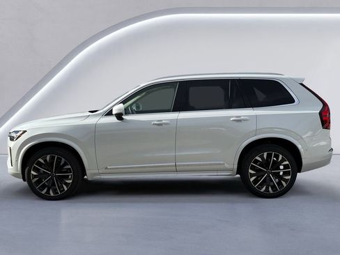 New 2026 Volvo XC90 B6 Ultra w/ Protection Package image 6