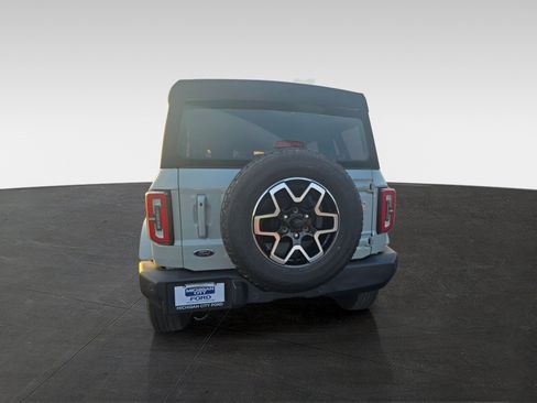 Used 2021 Ford Bronco Outer Banks AWD/4WD image 6