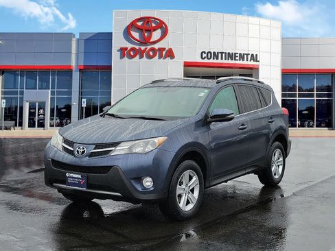 Used 2013 Toyota RAV4 XLE image 3
