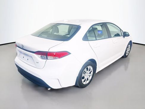 Used 2025 Toyota Corolla LE FWD image 8