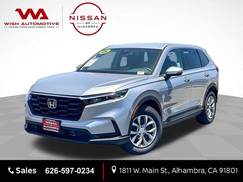 Used 2025 Honda CR-V LX image 1