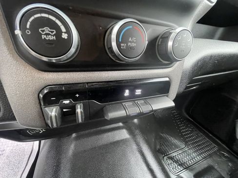 Used 2020 RAM 2500 Tradesman RWD image 15