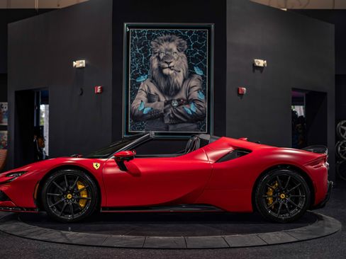 Used 2024 Ferrari SF90 Spider AWD/4WD image 45