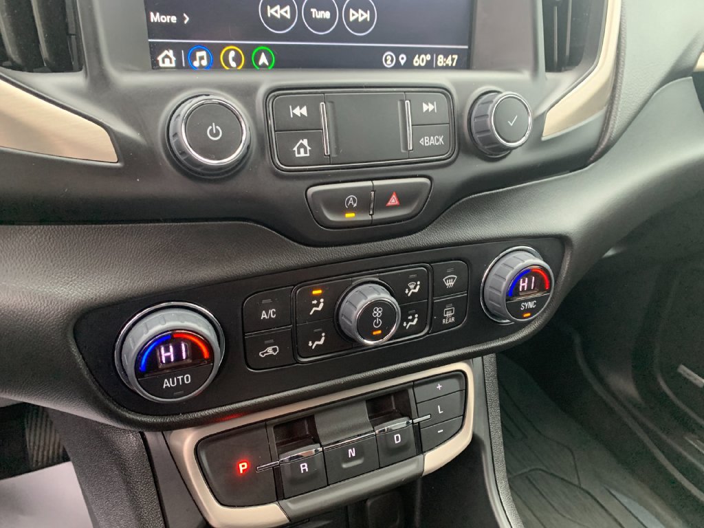 Used 2023 GMC Terrain Denali w/ Denali Premium Package AWD/4WD image 23