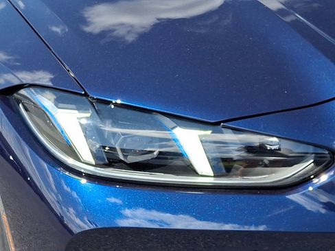 Used 2025 BMW M4 xDrive Competition w/ Parking Assistance Package image 9