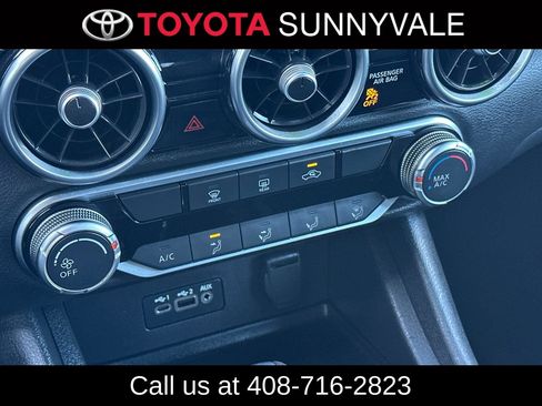 Used 2023 Nissan Sentra SV FWD image 23