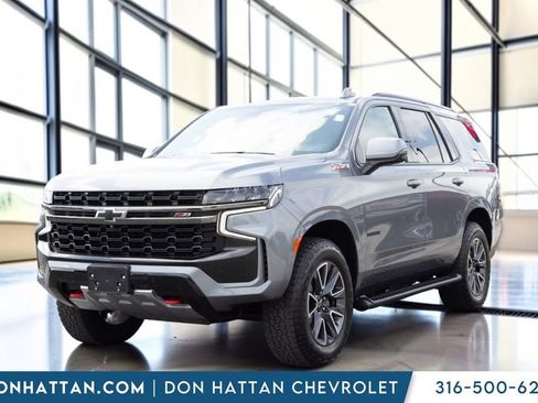 Used 2021 Chevrolet Tahoe Z71 w/ Z71 Signature Package AWD/4WD image 19
