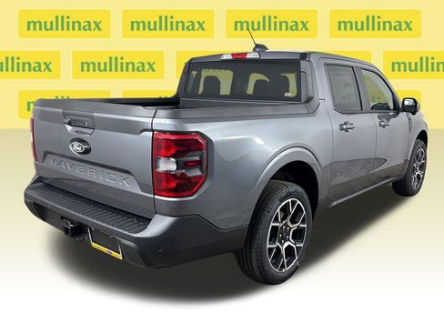 New 2026 Ford Maverick Lariat w/ 4K Tow Package AWD/4WD image 4