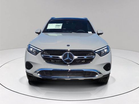 New 2026 Mercedes-Benz GLC 300 image 2