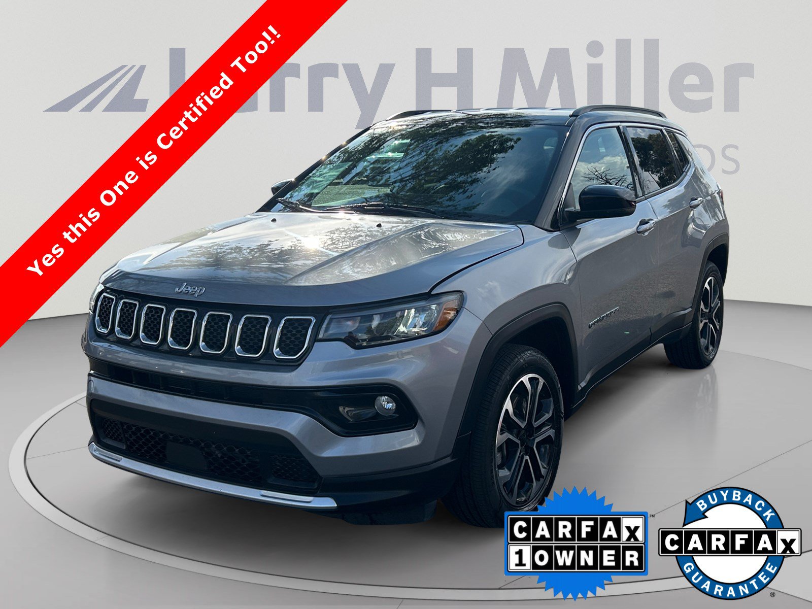 Certified 2024 Jeep Compass Limited AWD/4WD image 1