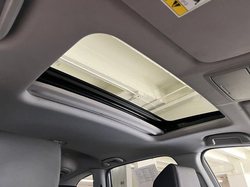 Used 2022 Honda CR-V EX-L image 24