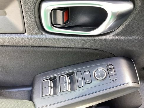 Used 2024 Honda Civic Sport image 8