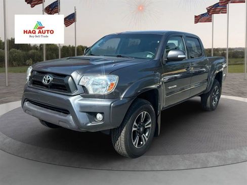 Used 2014 Toyota Tacoma 4x4 Double Cab w/ TRD Sport Package image 1