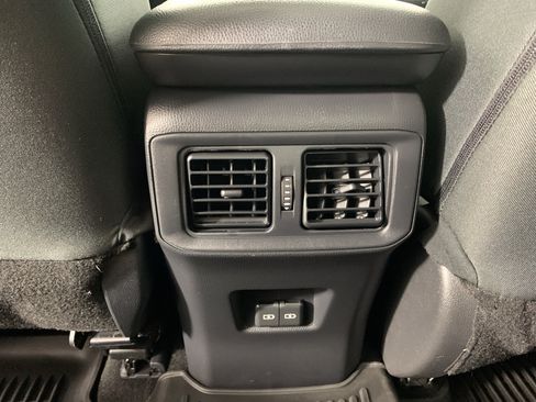 Used 2024 Toyota RAV4 XLE w/ Convenience Package FWD image 33