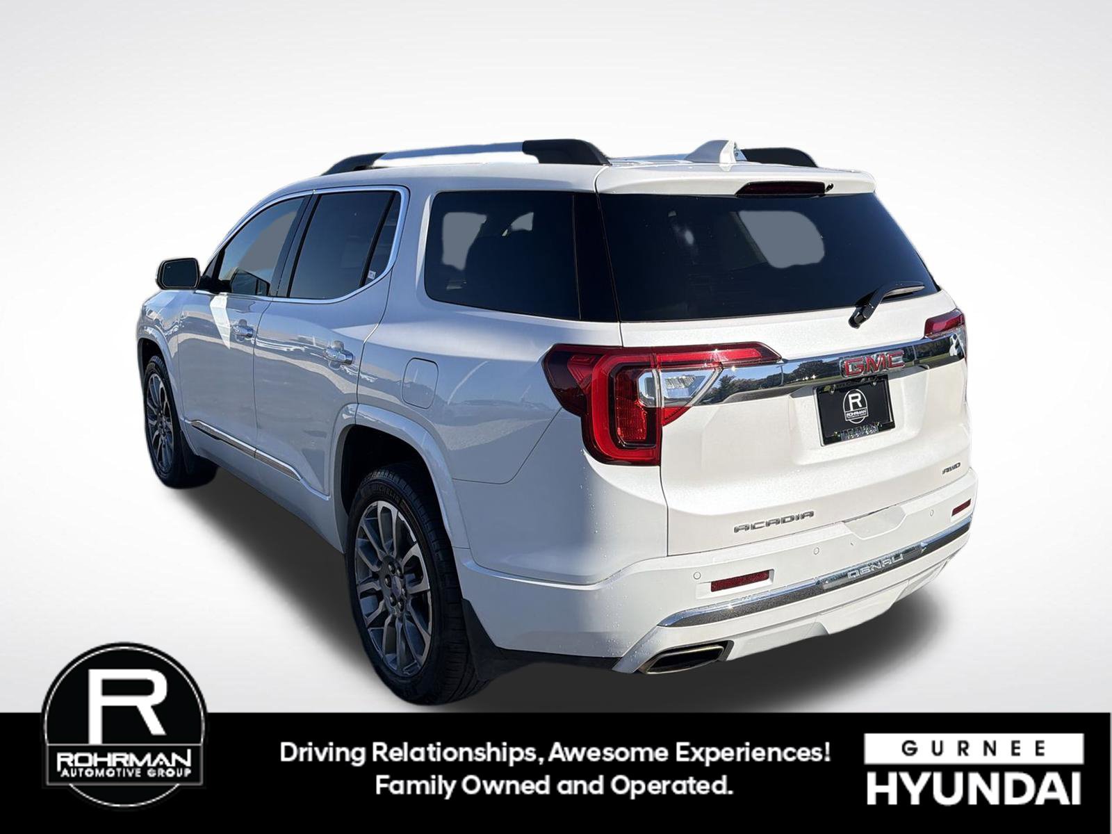 Used 2023 GMC Acadia Denali w/ Denali Ultimate Package AWD/4WD image 7