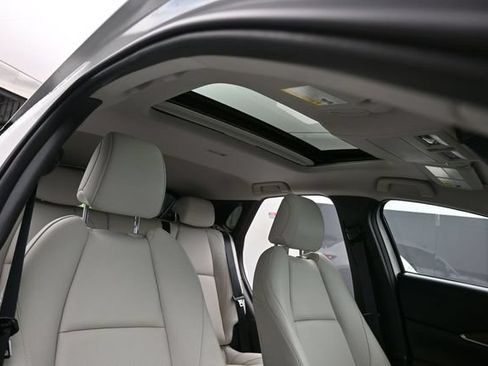 Used 2025 MAZDA CX-30 AWD 2.5 S w/ Premium Package image 17