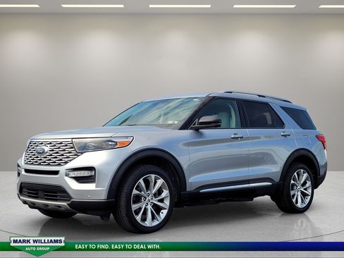 Used 2022 Ford Explorer Platinum w/ Equipment Group 601A AWD/4WD image 8