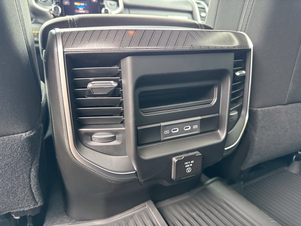 New 2027 RAM 3500 Big Horn AWD/4WD image 25