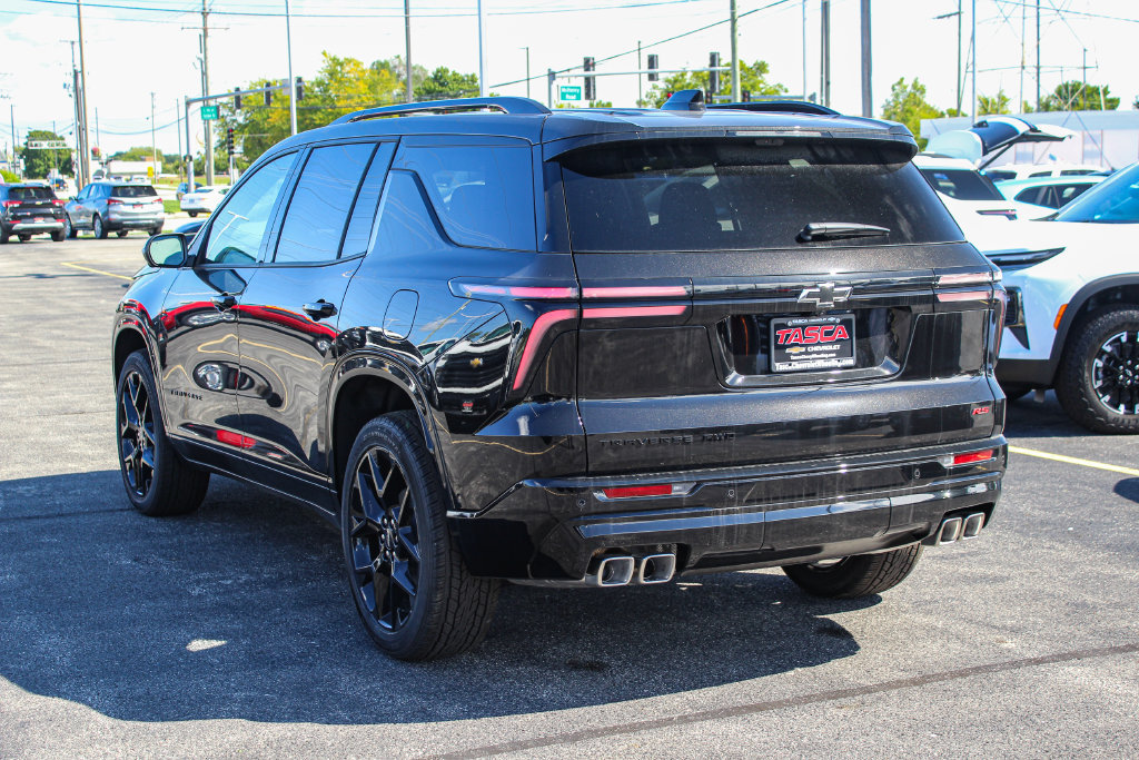New 2026 Chevrolet Traverse RS w/ LPO, Floor Liner Package AWD/4WD image 6