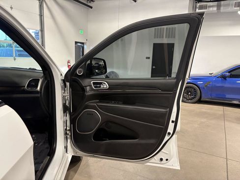 Used 2018 Jeep Grand Cherokee High Altitude AWD/4WD image 46
