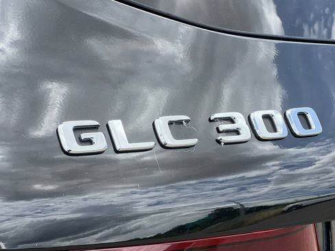 Used 2020 Mercedes-Benz GLC 300 4MATIC image 12
