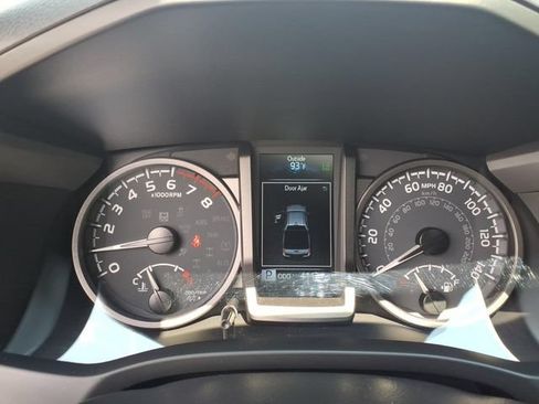 Used 2023 Toyota Tacoma TRD Pro AWD/4WD image 23