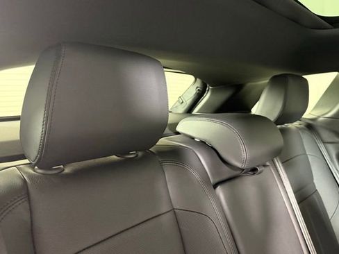 Certified 2026 Land Rover Range Rover Evoque S image 26