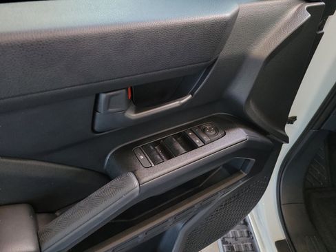 Certified 2025 Toyota 4Runner TRD Off Road image 24