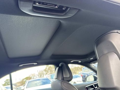 Used 2024 Mercedes-Benz C 300 Sedan image 10