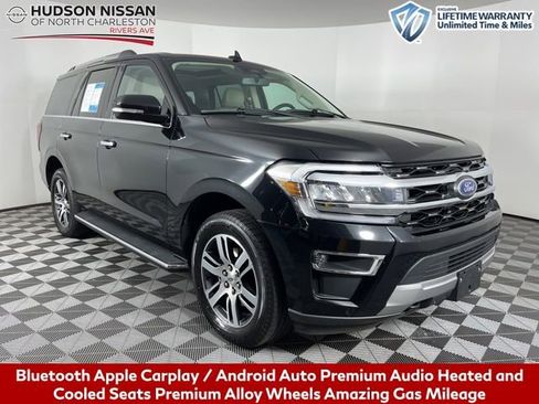 Used 2023 Ford Expedition Limited image 1