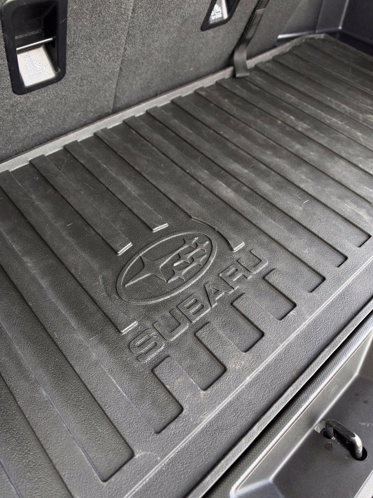 Used 2025 Subaru Ascent Premium w/ Premium Package AWD/4WD image 48