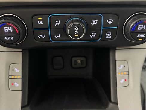 Used 2018 GMC Acadia SLT AWD/4WD image 24